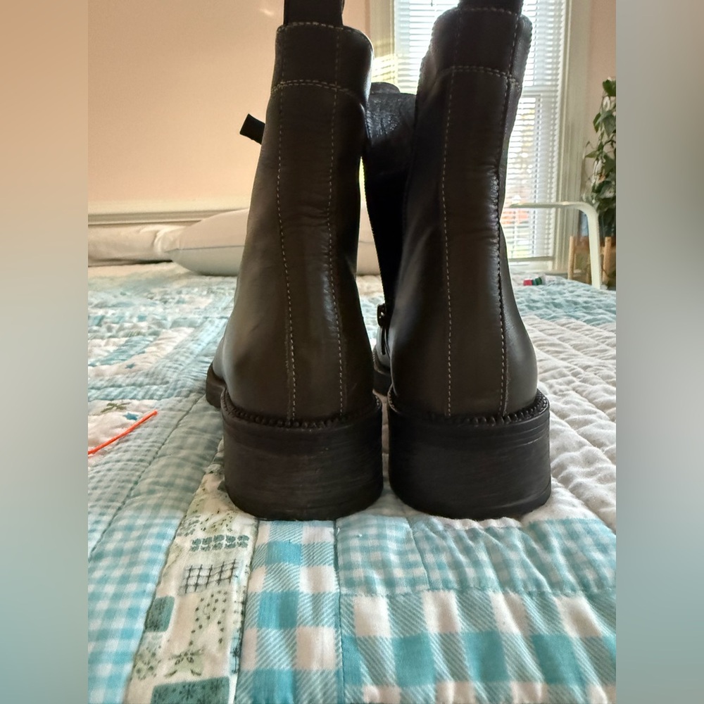 MAGO Dark Green Ankle Boots | Size 38 | US 7.5 - Picture 3 of 6